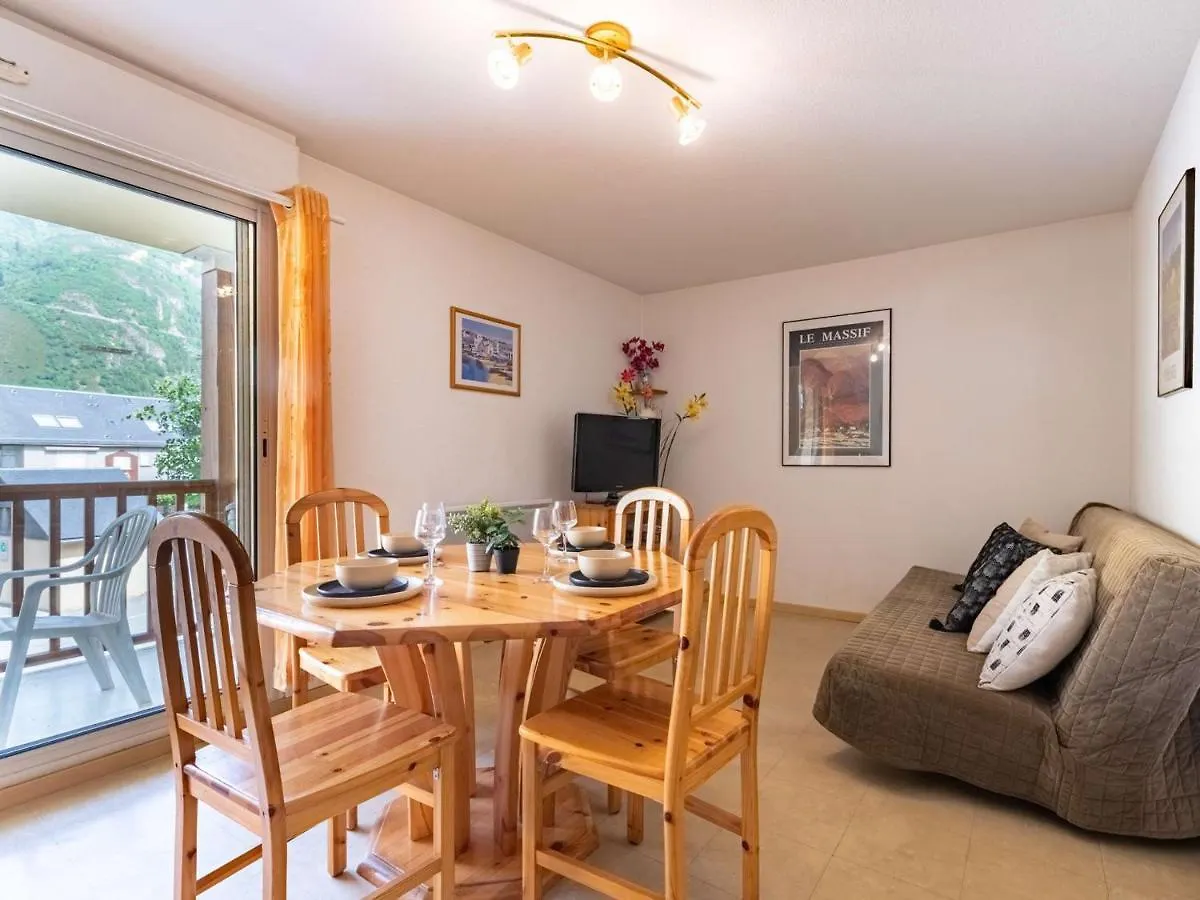Appartement Cosy 7 Pers A Saint-Lary Avec Balcon, Parking Et Navette Gratuite - Fr-1-296-332 0*, サン・ラリー・スラン